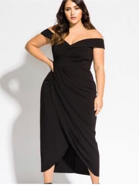 NEW City Chic Rippled Love Dress Black Size 16 18 Classic Statement Midi